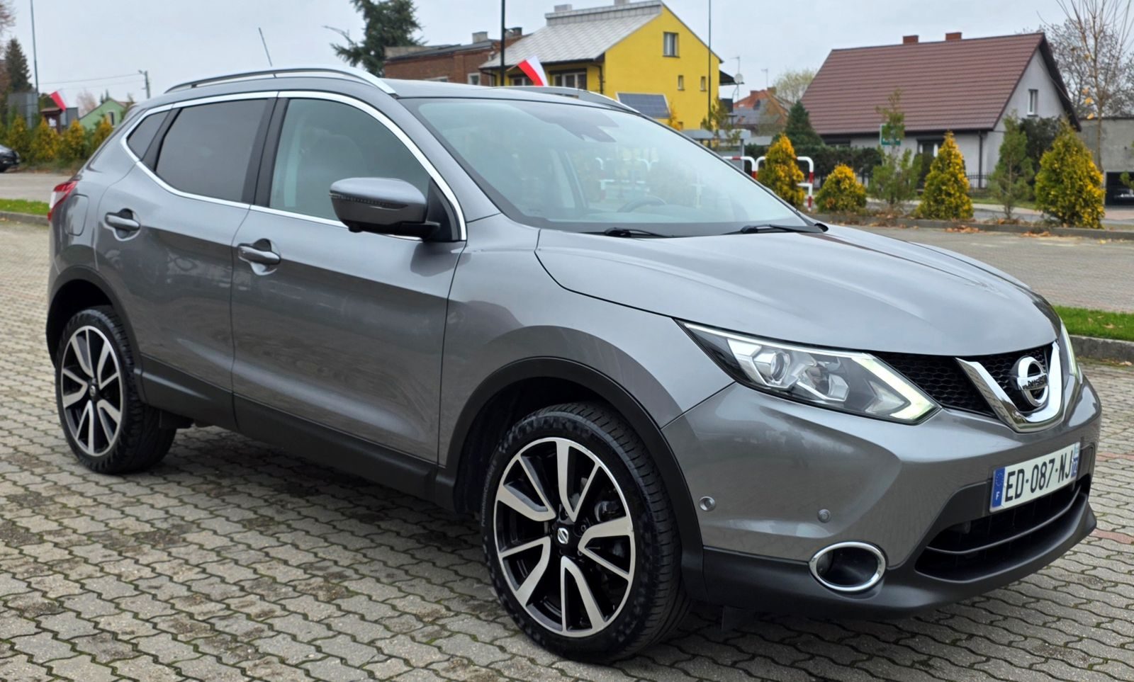 Nissan Qashqai 1.6 benzyna, 163 KM, manual