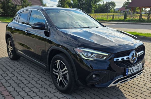 Mercedes-Benz GLA 250 4Matic 2.0 benzyna, 221 KM, automat